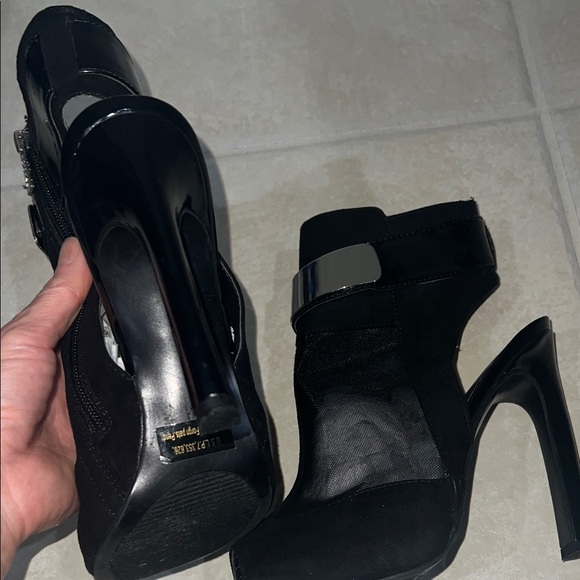🎁GUESS Elegant Black Heeled Sandals🎁Size7 - Picture 9 of 15
